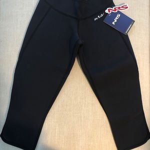 NRS Hydroskin 0.5 Capris size xs